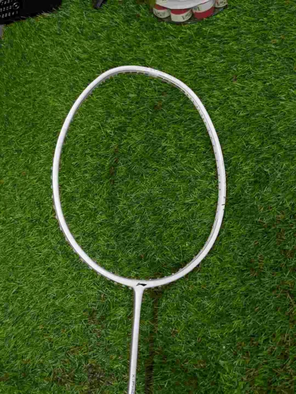 Li-Ning Xi-Phos X1 (White) Badminton Racket With String - Image 4