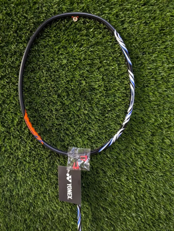Yonex Badminton Racket With String - Image 2